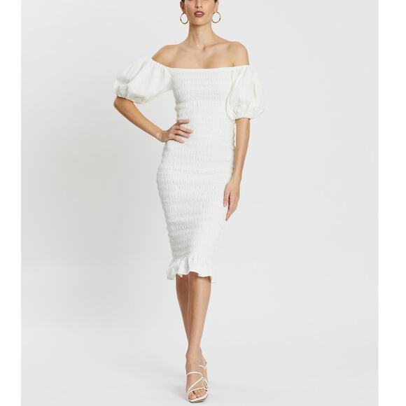 Never Fully Dressed Jojo Midi Dress in White Smocked Puff Sleeve Stretch Size 10 - Picture 1 of 8